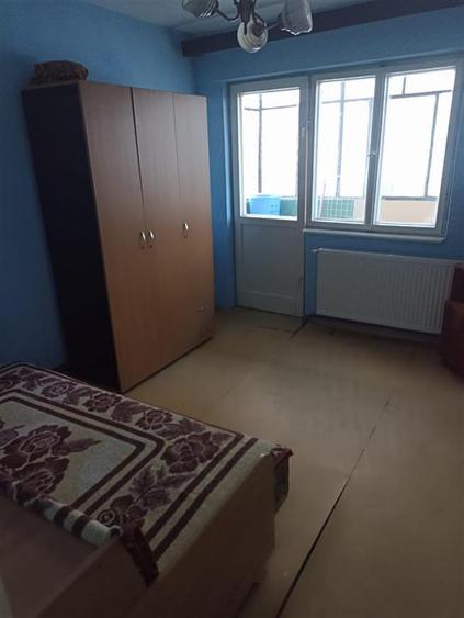 Ap 3 Camere, decomnadat, zona Viru 3