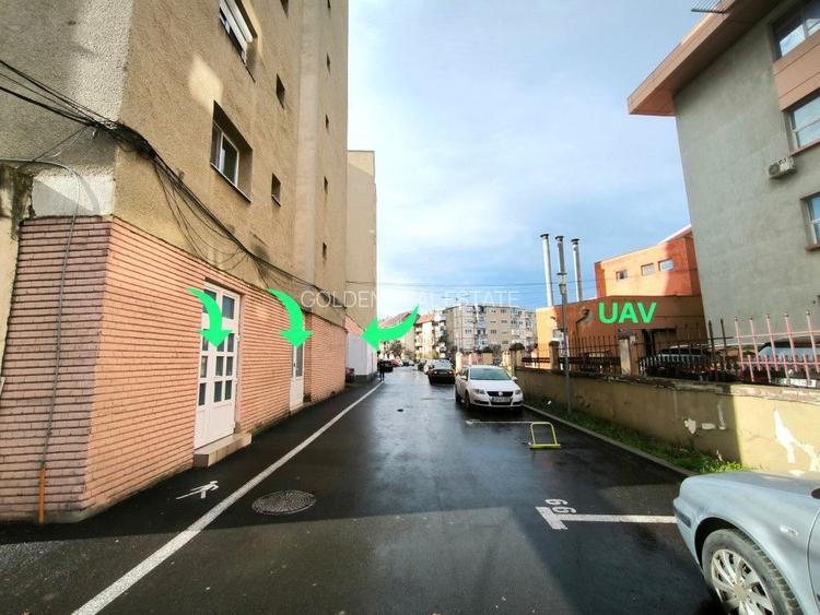 Spatiu Comercial Micalaca, Malul Muresului, zona 300 vizavi UAV - 4