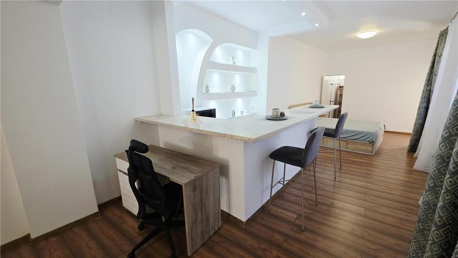 Apartament premium 80 mp Prima inchiriere Curte proprie 40 mp Strada Piezisa Zon