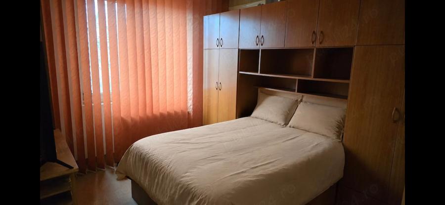 APARTAMENT DE VÂNZARE CU 4 CAMERE IN ZONA MILITARI-GORJULUI