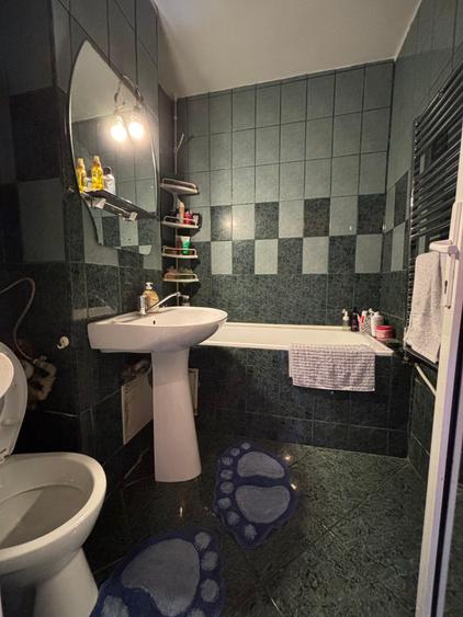Apartament 3 camere Vanzare | Gorjului (2 minute de metrou) | An 1976