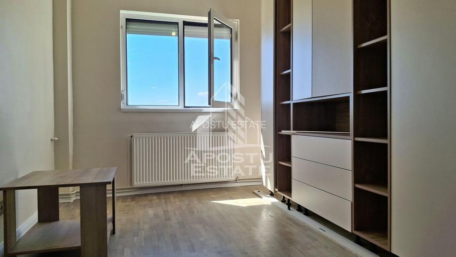Apartament 4 camere Renovat integral Etaj 5/6