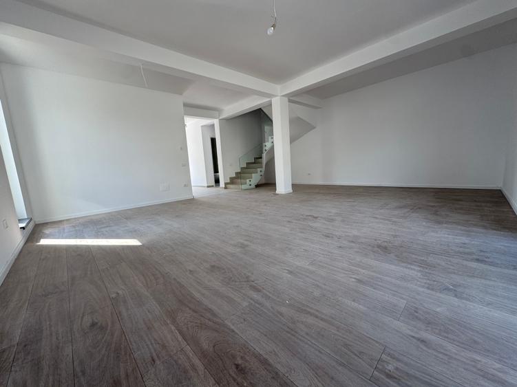 Casa Vila P+1+M
