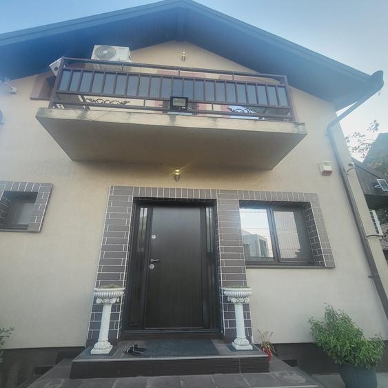 FUNDENI-DOBROIESTI, vila 2014 P+M, singur curte