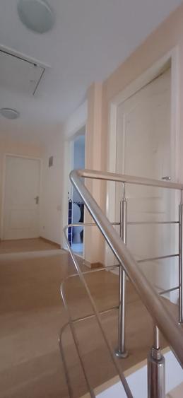 Vila superba 320 mp construiti, 500 mp curte, Crinului, Rosu , Chiajna