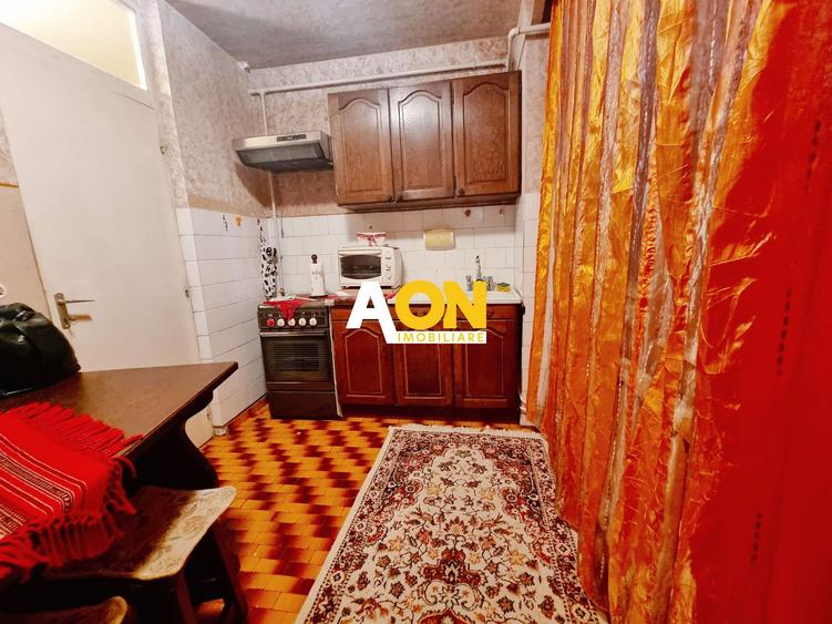 Apartament 2 camere, etaj intermediar, Ampoi 3