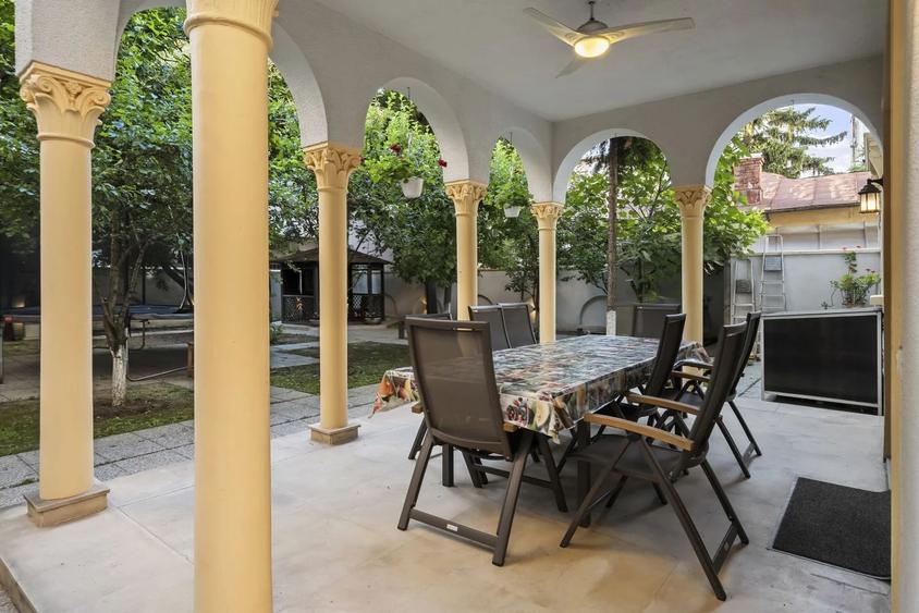 Proprietate rara pe Bulevardul Aviatorilor. Vila premium, curte impresionanta
