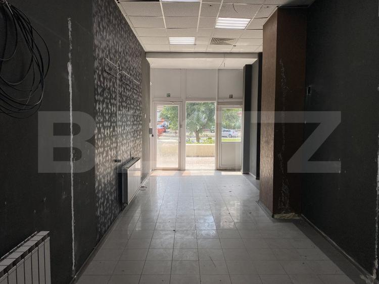 Spatiu comercial, 81 mp, zona Calea Bucuresti