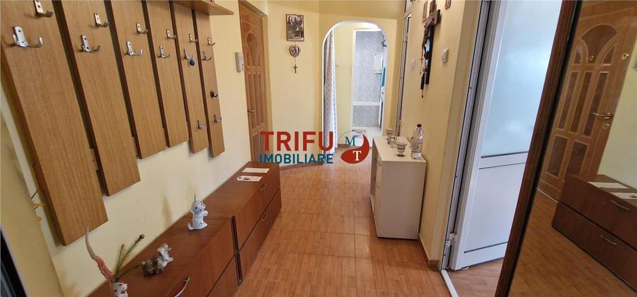 Apartament 2 camere de vanzare zona Tolstoi