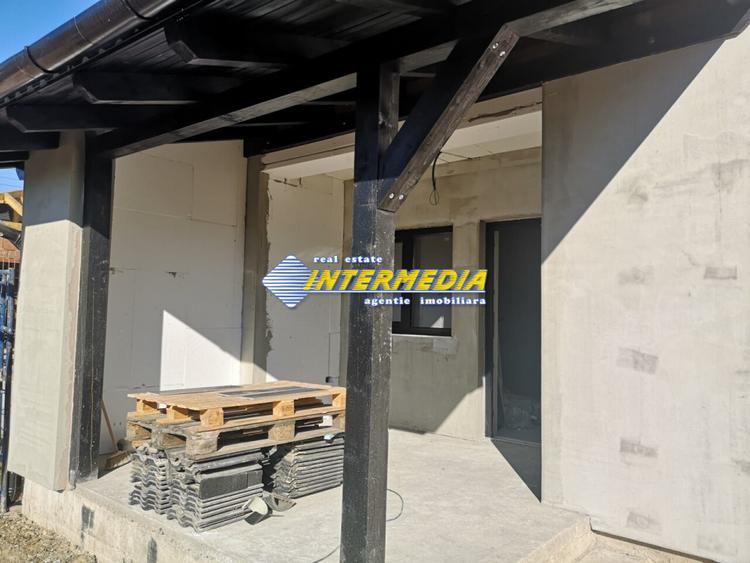Casa noua P+1 semifinisata de vanzare, in zona Alba-Micesti, Alba Iulia