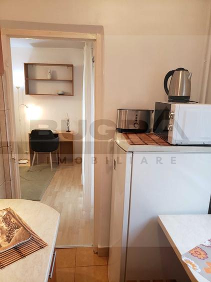 Garsoniera, 25mp, etaj intermediar, zona Louis Pasteur
