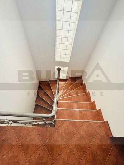 Spațiu de birouri cu 6 camere - 140 utili, 12 parcari, C. Turzii