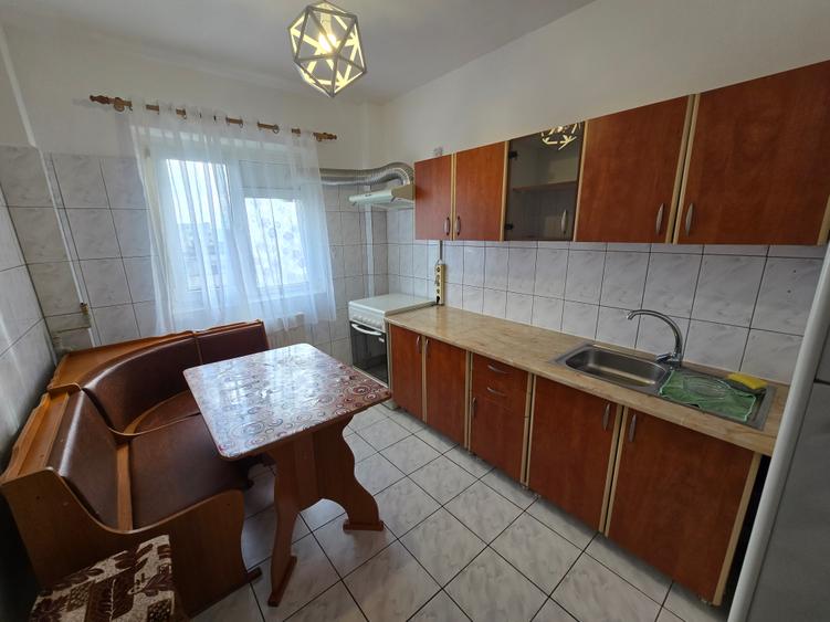 Închiriere Apartament 3 Camere Rahova Mărgeanului