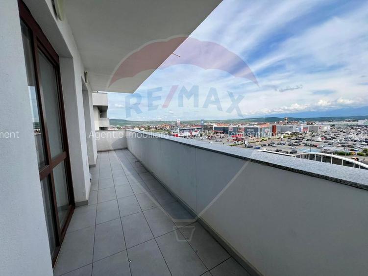 Apartament cu 3 camere de vânzare - 5