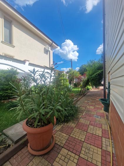 Navodari zona Sud- Vila P+1, 4 camere, Garaj, teren 326mp -260.000euro