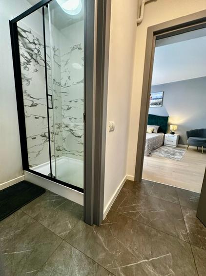 Apartament 3 camere modern - zona Universitate/ Sala Palatului