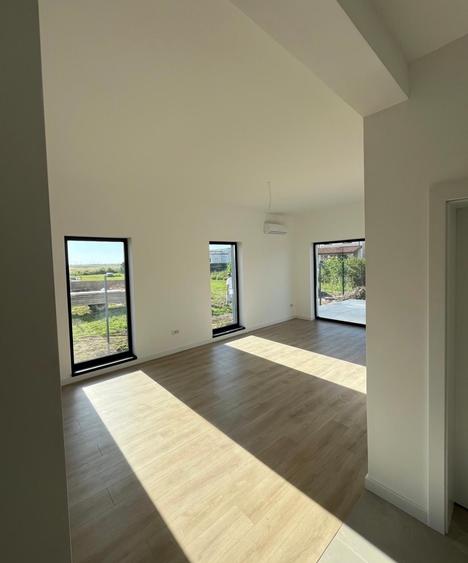 DE VÂNZARE | TRIPLEX MODERN | 4 CAMERE