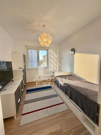 Apartament cu 3 camere, de inchiriat, Eso, Giroc
