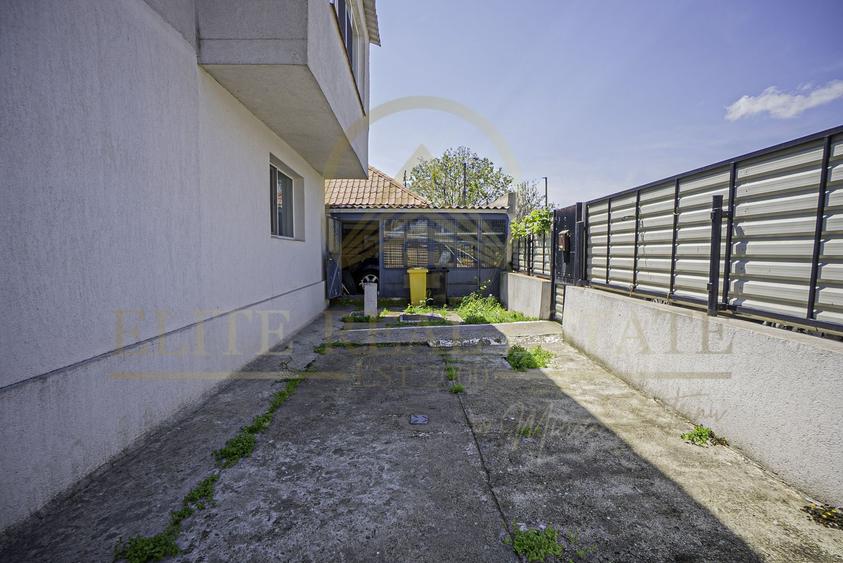 Apartament in vila , Curte , Garaj - Pod butelii