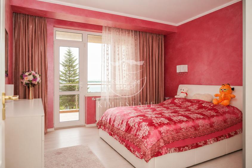 Vila exclusivista pe lac in Ovidiu cu piscina - 20