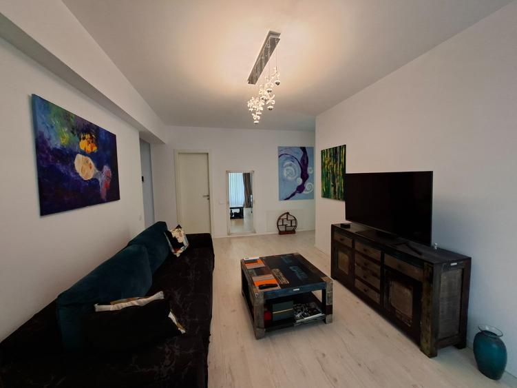 Inchiriere 3 camere -parcare inclusa -ela cotroceni-