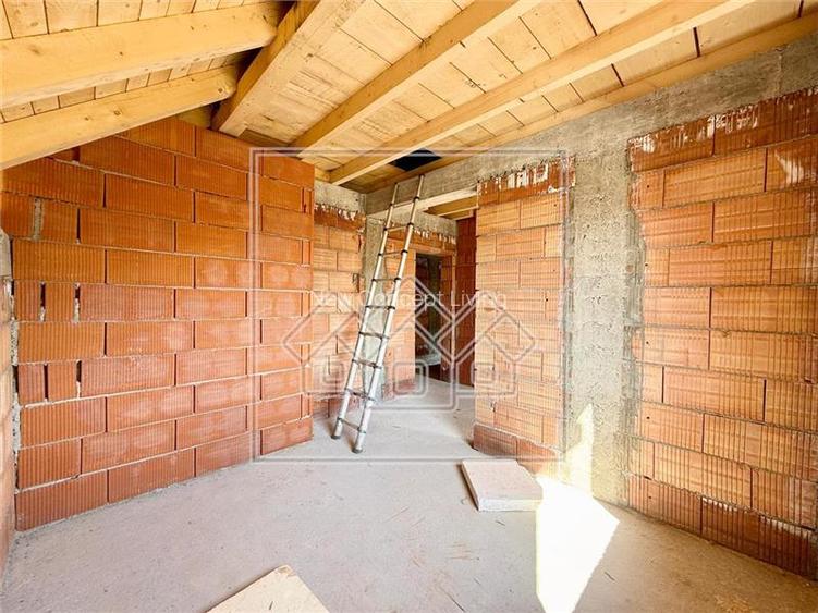 Casa in Sibiu - Sura Mare - 5 camere - teren 340 mp - 12