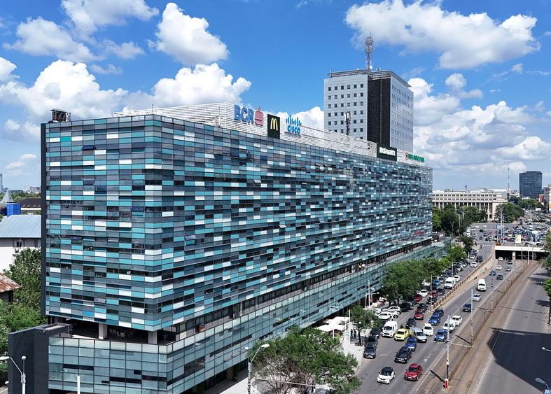 America House, Nicolae Titulescu 4-8 - comision 0%, reprezentam proprietarul!