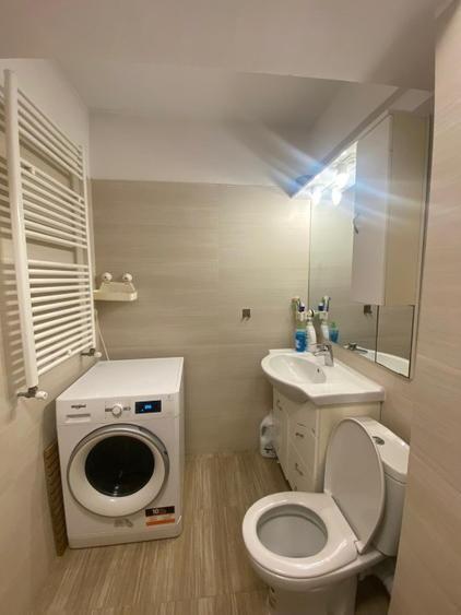 Vanzare apartament luminos, parcare inclusă, complex privat 2020