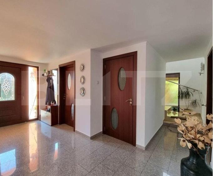 Casa 4 dormitoare, 256mp utili, 1100mp teren, zona Libertatii