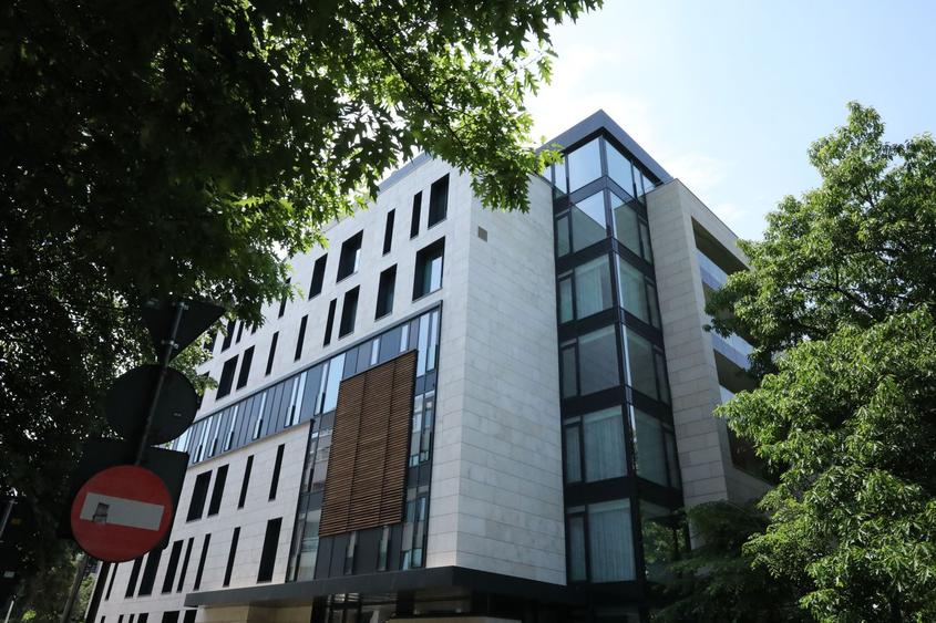 De Gaulle residence, Arcul de Triumf \ De Gaulle residence,