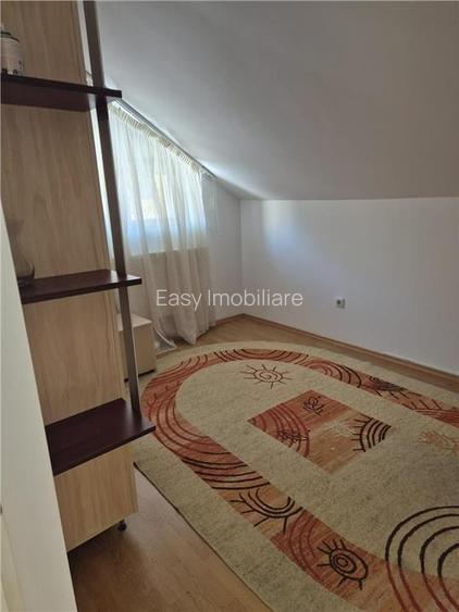 Casa 160 Mp Zona Exclusivista Zona Linistita Semicentral Curte Locuri de Parcare - 9