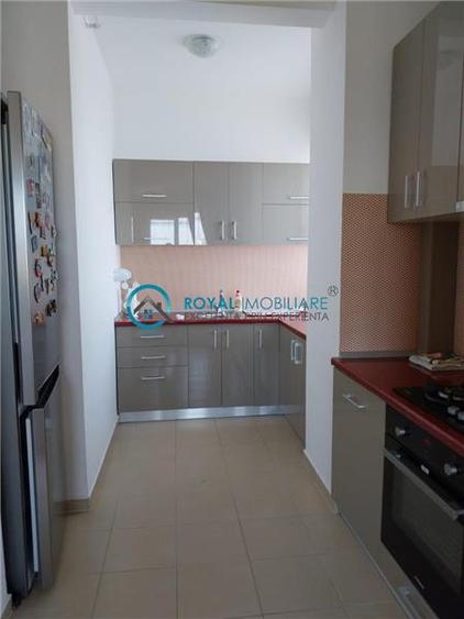 Royal Imobiliare - Vanzare Apartament zona Centrala