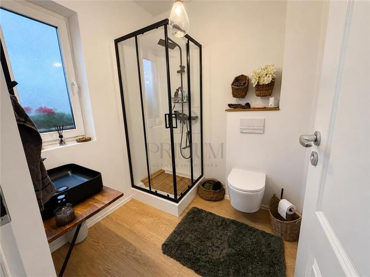 GIROC - DUPLEX - 4 CAMERE - 2 BAI - GARAJ - CURTE
