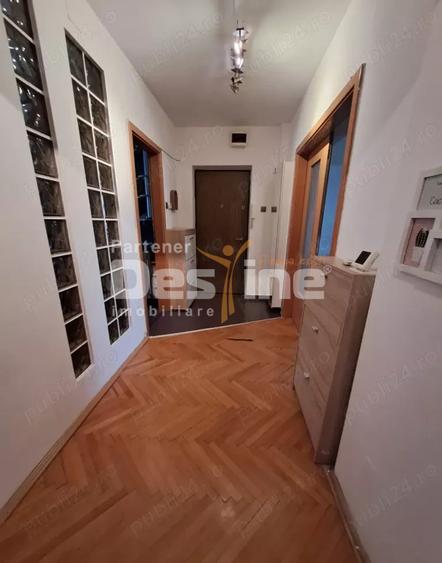 3 cam dec, Aradului-Mall -Agronomie, 2 bai, centrala proprie