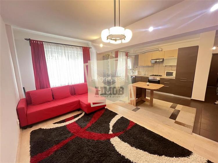 Apartament 3 camere 2 bai balcon si pivnita zona Terezian