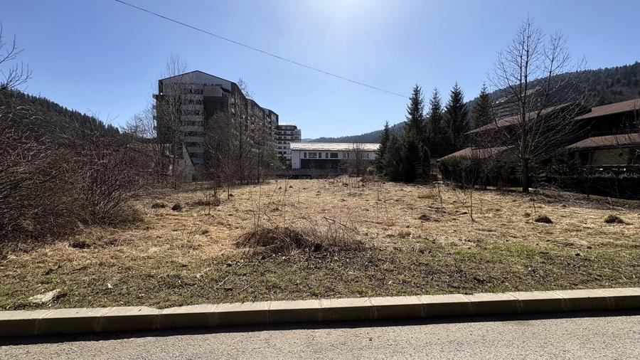 Proprietar vand Teren Intravilan Sinaia 1677 mp, Utilitati, Fara Comision