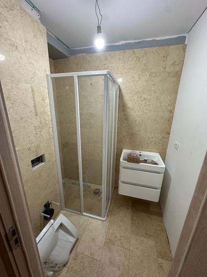 Spatiu individual, nou,modern, centru, grup sanitar propriu, curte , 38 mp