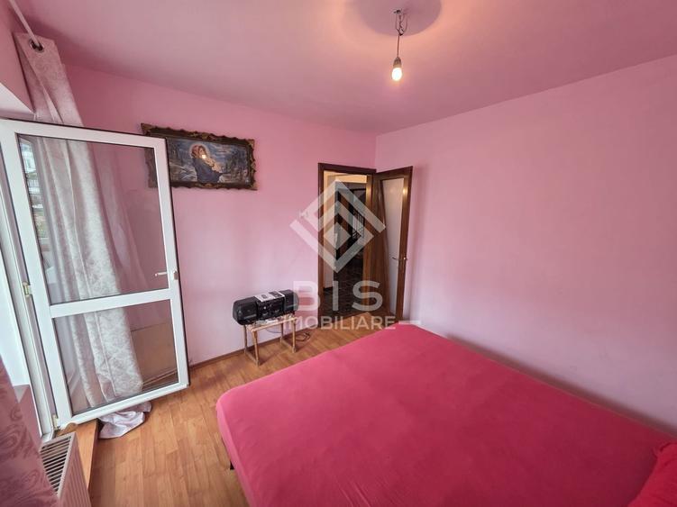 Apartament 3 camere zona Stefan Cel Mare