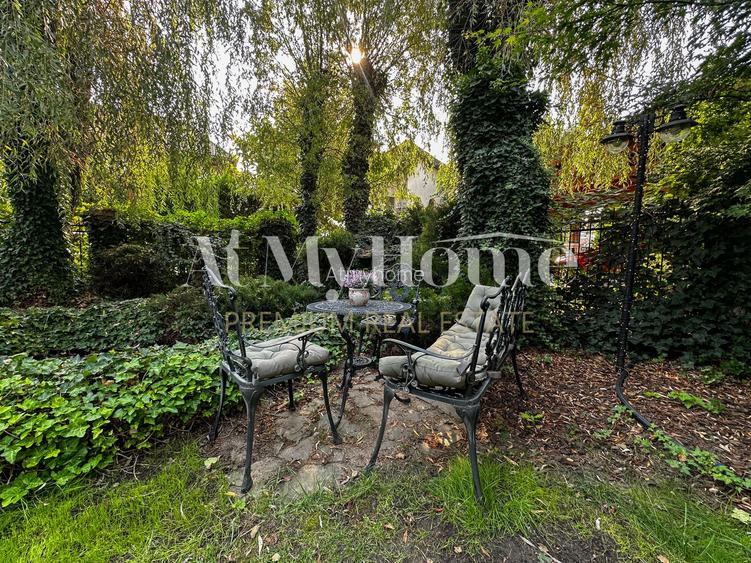 VIla cocheta, strada privata, in apropierea padurii, Iancu Nicolae - 32