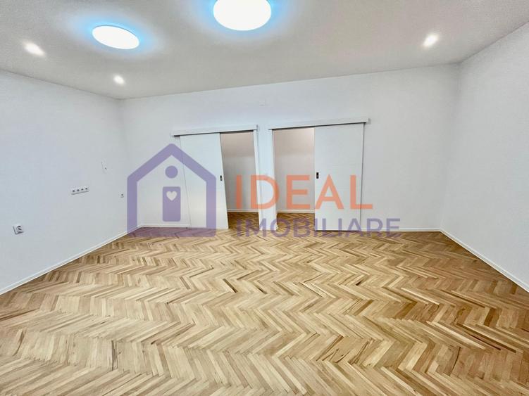 Apartament Ultracentral cu 2 camere complet renovat - de vânzare