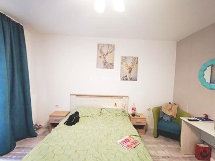 Inchiriere Exigent Plaza garsoniera et. 1 din 11 lux la metrou Lujerului 10 min - 12