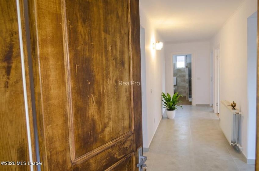 Curtea de Arges - Casa P+M, 270 mp, Teren 3149 mp