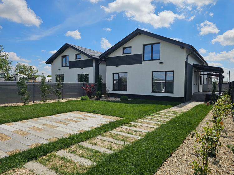 Casă 5 camere, 3 băi, 500 mp teren, Cosmopolis, mutare imediată