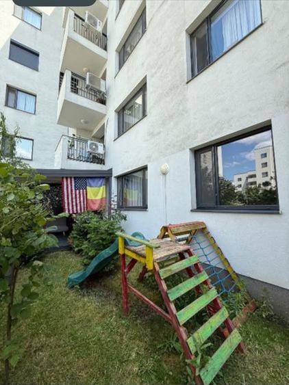 Apartament 3 camere cu grădină proprie și parcare