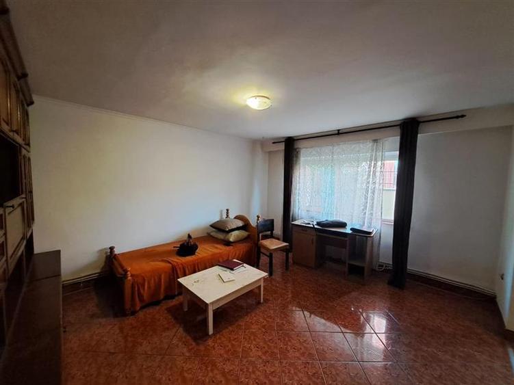 Apartament cu 3 camere, 66 mp utili, situat in cartierul Manastur!