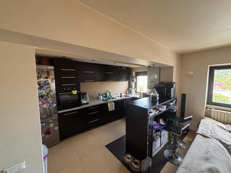 Apartament 4 camere Gara - Billa