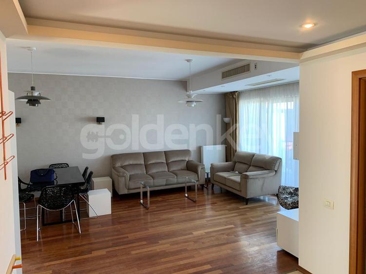 Apartament modern cu 3 camere, vedere spre lac