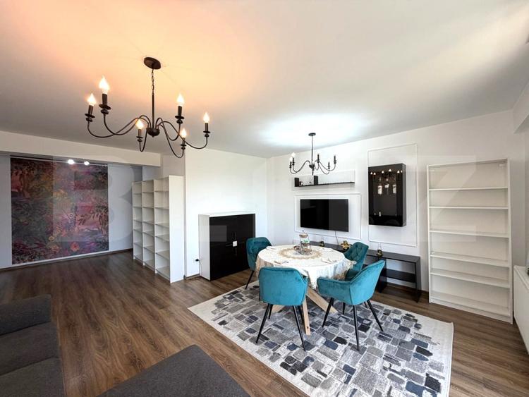 Apartament la cheie, 3 camere 100 mp, priveliste panoramica, Semicentral