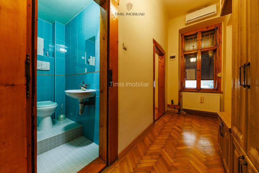 Apartament cu terasă și boxă, în Palatul Adolf Hanecker | Mal Bega - 34