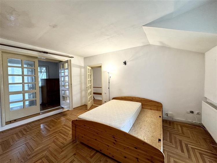 Casa individuala de vanzare zona centrala